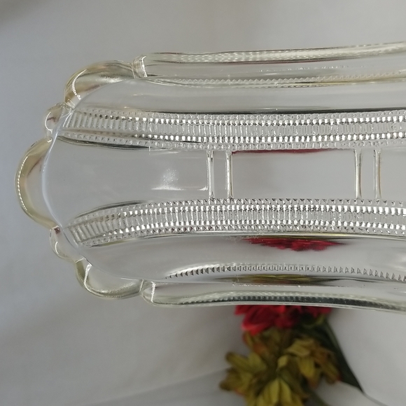 U.S. Glass Iowa Pattern Relish/Banana Split Sundae Bowls - Picture 8 of 16